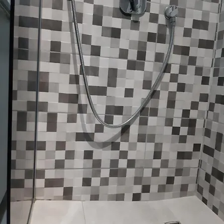 Nikolic 2 Apartment *