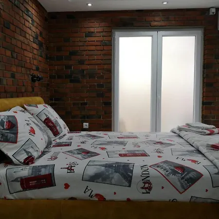 Nikolic 2 Apartment *